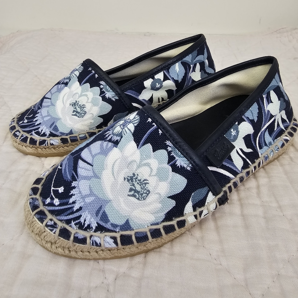Gucci Navy and White Floral Kids Slippers
